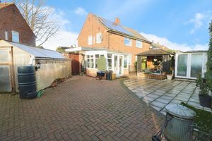 Photo 16- click for photo gallery